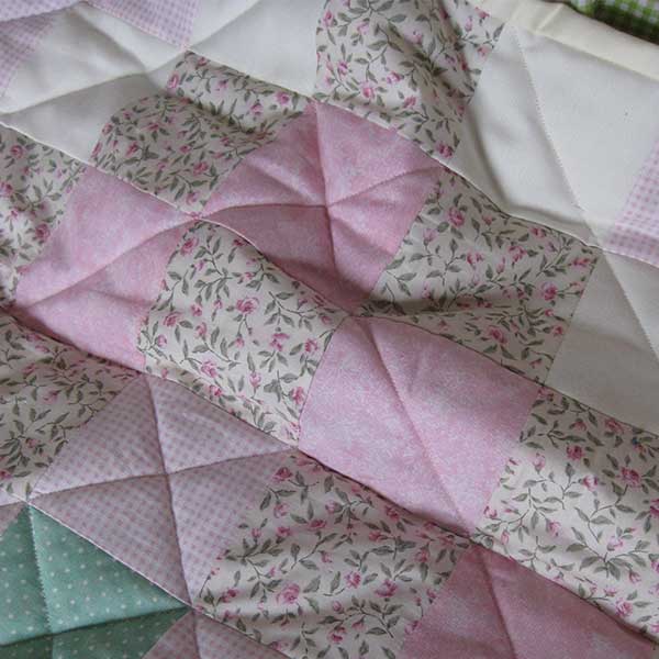 Ditsy Pink Quilt